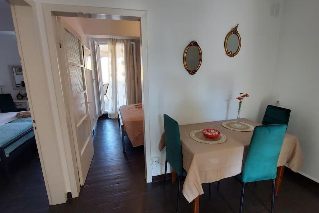 Old Port View Apartment, Διαμέρισμα Στο Κέντρο 2 Υπνοδωματίων コルフ島 エクステリア 写真